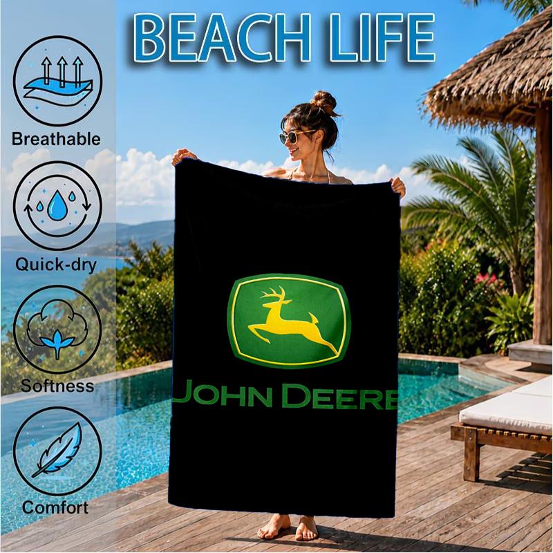 מגבת חוף עם לוגו John Deere, מתייבשת במהירות, קלה לטיפול, מתאימה גם לאימוני כושר וגם לחופשות חוף, ציוד חיוני לספורט