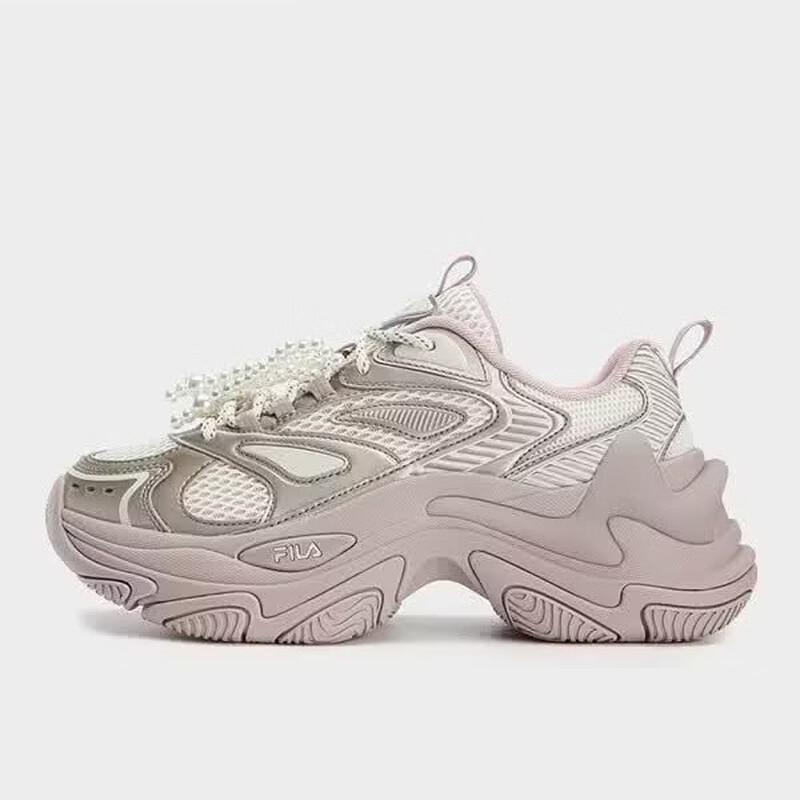 Fila Yuci 3+ Women s Chunky Platform Sneakers US 8