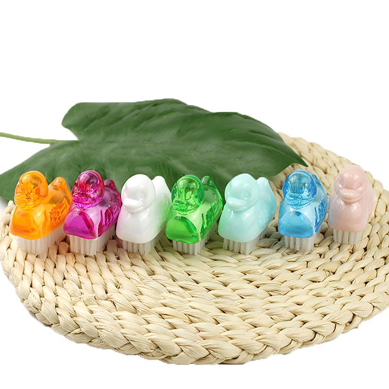 

Animal Nail Brush Nail Art Manicure Pedicure Soft Remove Dust Plastic Cleaning Nail Brushes File Collar Brush Tools Set Salon