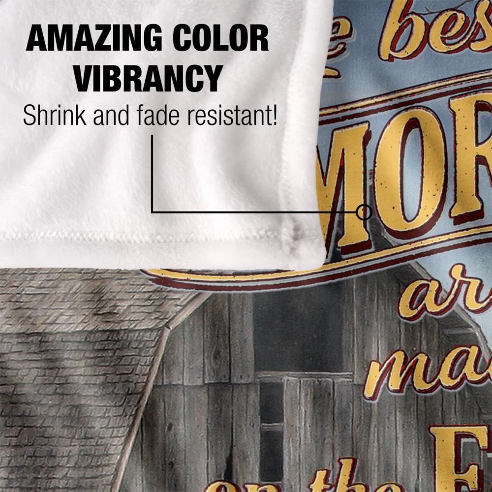 JQ Licensing Memories On The Farm Silky Tractor Supersoft Blanket