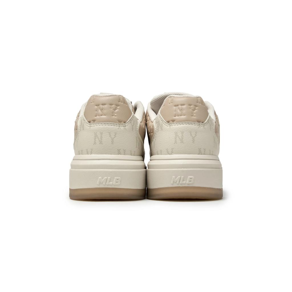 MLB New York Yankees Synthetic Leather Abrasion Resistant Slip Resistant Low top Skateboard Shoes Unisex Beige 3ASXM036N-50BGS