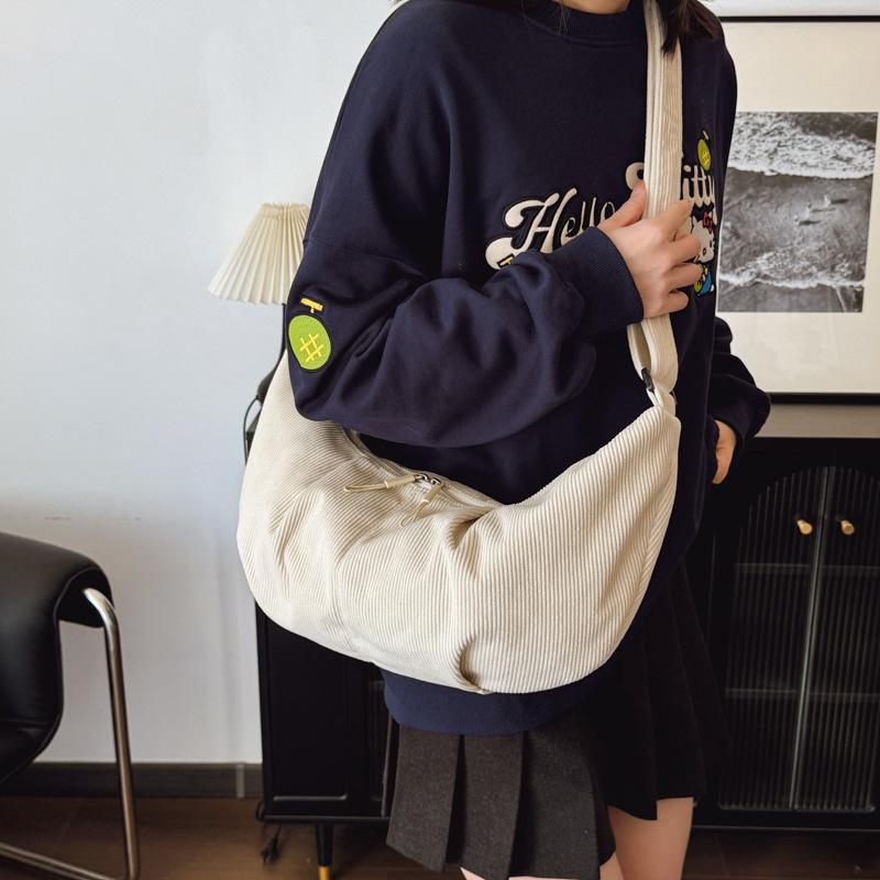 Crossbody Bag Women's Large-capacity Literary and Foreign-style Cloth Bag, Personalized Fashion and Leisure Shoulder Bag, Male Student Class Dumpling