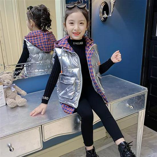 Girls' Fashionable Cotton Vest Jacket - 2025 Winter Style, Thickened Two-Piece Outerwear for Autumn and Winter