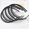 Simple Black Plastic Headband for Women, Versatile, Suitable for Washing Face, with Teeth To Press Hair, Non-slip Headband/hair Clip