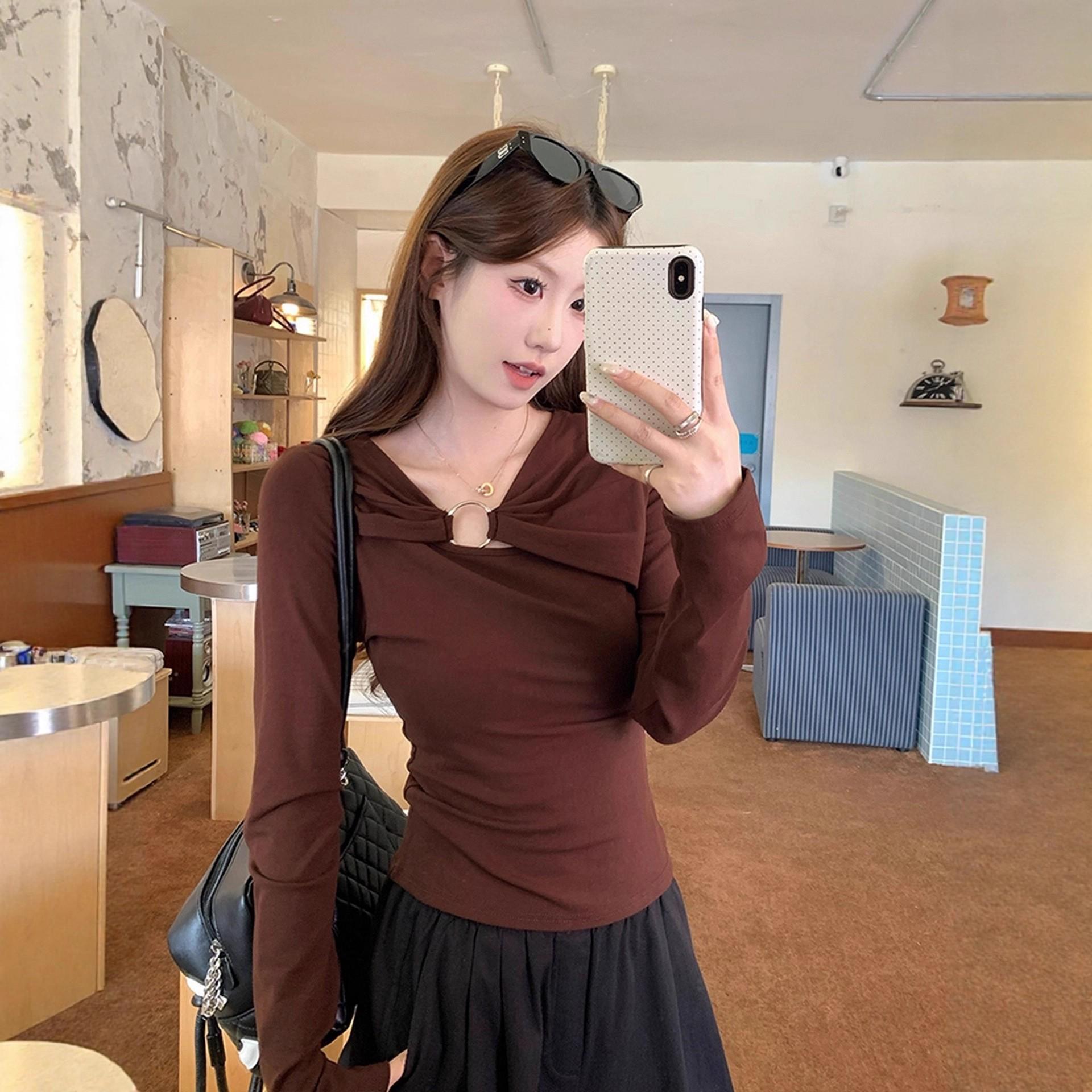 2025 French Style Coffee Slimming Long Sleeve Base Layer Top for Autumn/Winter Small