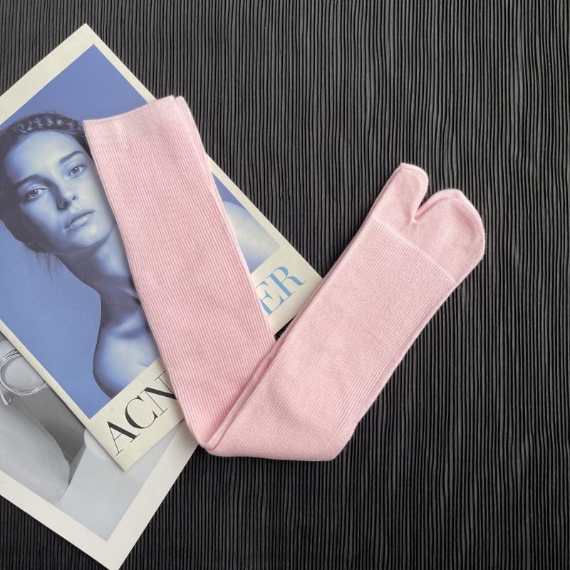 

Шкарпетки з гребінної бавовни з розділеним пальцем для чоловіків і жінок, однотонні, з дрібною смужкою, зручні, м які, з двома пальцями, японські шкарпетки табі в стилі Хараджуку для жінок Size 36-42