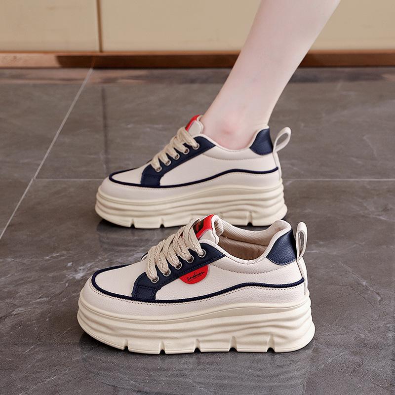 

New color matching women s shoes 2025 spring and autumn season height increase thick-soled students wear-resistant versatile breathable board shoes wo 35