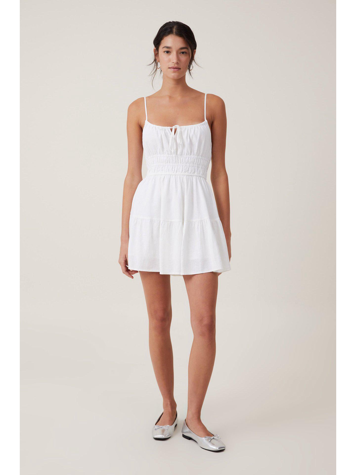 

Elegant White Cinched-Waist Spaghetti Strap Summer Dress - European and American Style S белый