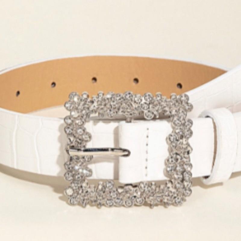 Elegant Women's White Gold Plated Rhinestone Buckle Fashion Dress Belt For Stylish Outfits