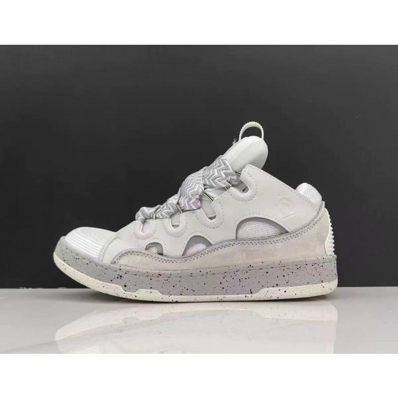 Shoes women's new casual versatile couple skateboard shoes shoes bread breathable and light