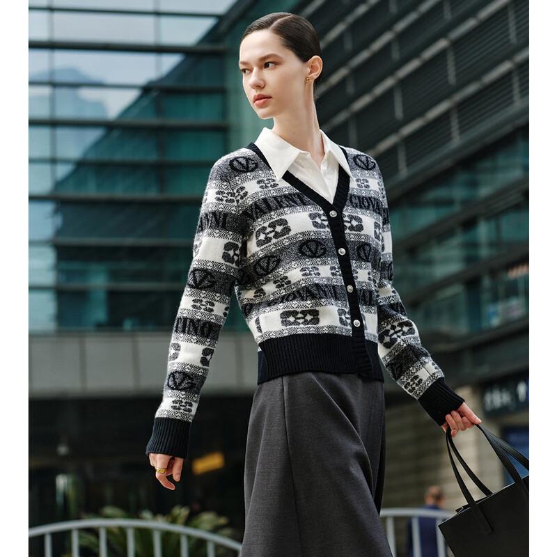 Giovanni Valentino Women's Pure Wool Knit Cardigan