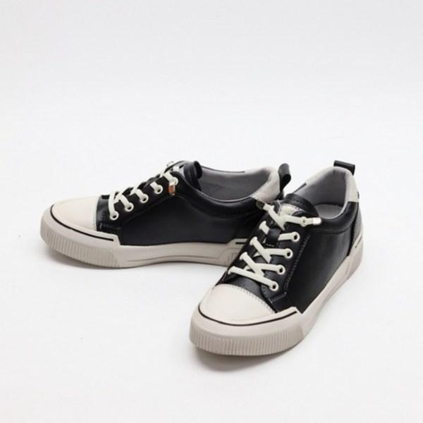 

Кожаные кроссовки Shoe Momo Stitch с ремешком (4см)