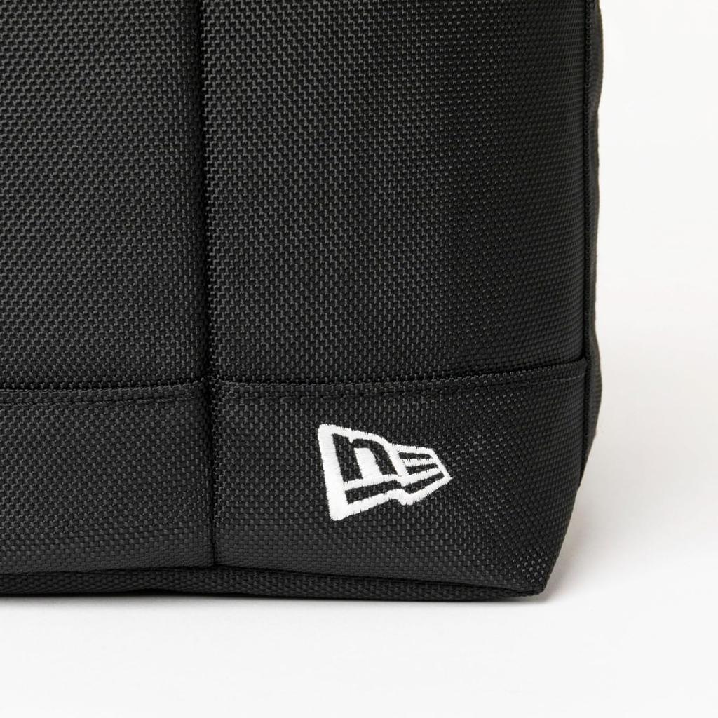 New Era Free Insulated Tote Size 25J Bag, Black, M,