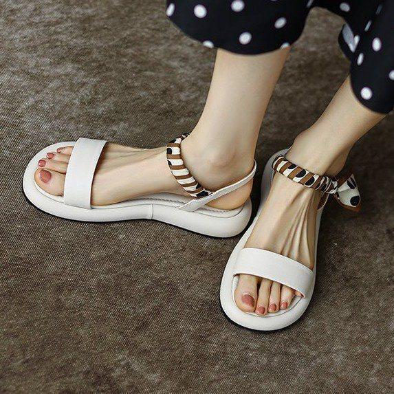 Women's platform women's shoes casual new temperament beach sandals 2025 lady summer word with open-toed sandals