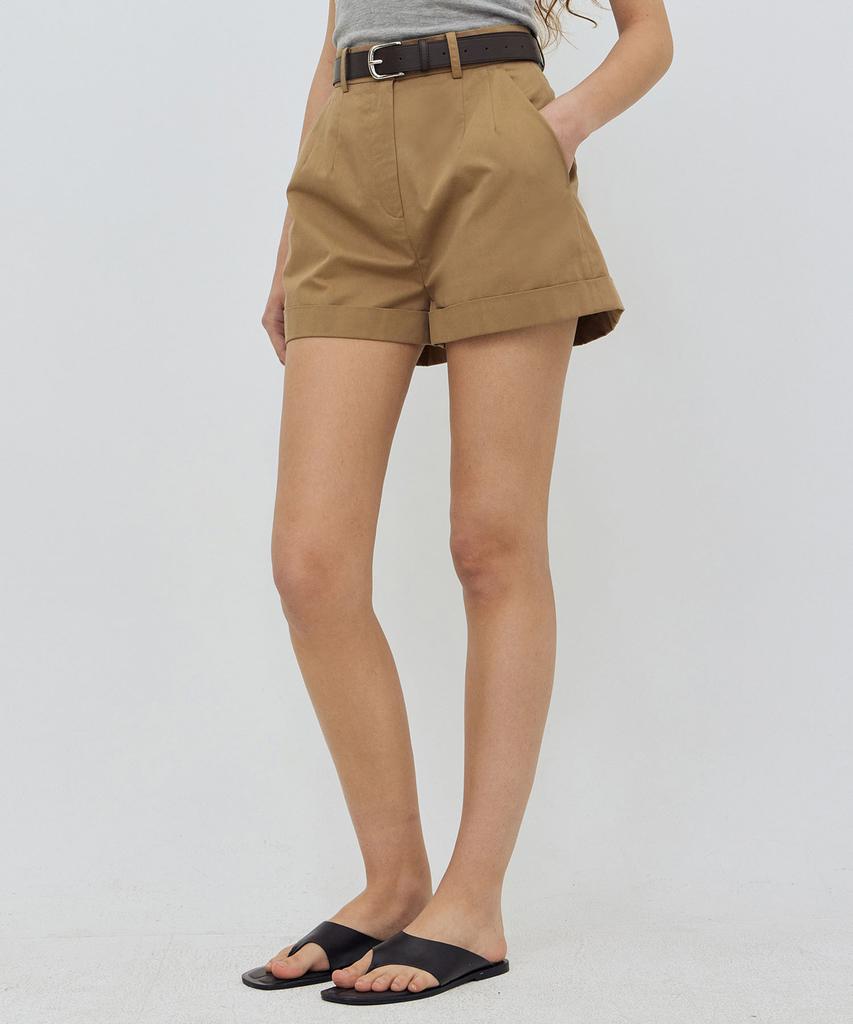 LADY VOLUME Form Roll-Up Shorts (Brown)