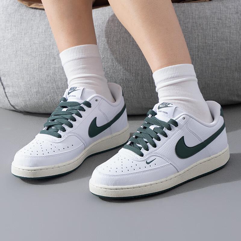 Nike Women s Low-Top Sneakers FV9952-101 US 6