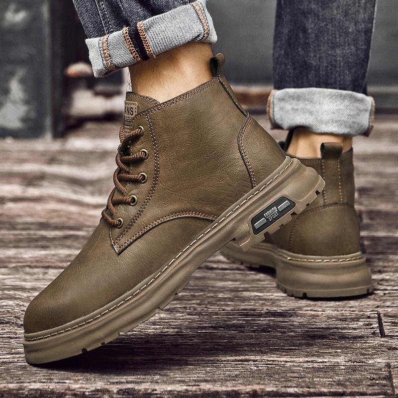 Fashion High Quality Casual Leather Men Motorcycle Boots Classic Outdoor Mens Ankle Boots Winter Warm Plush Fur High Top Shoes Man Botas