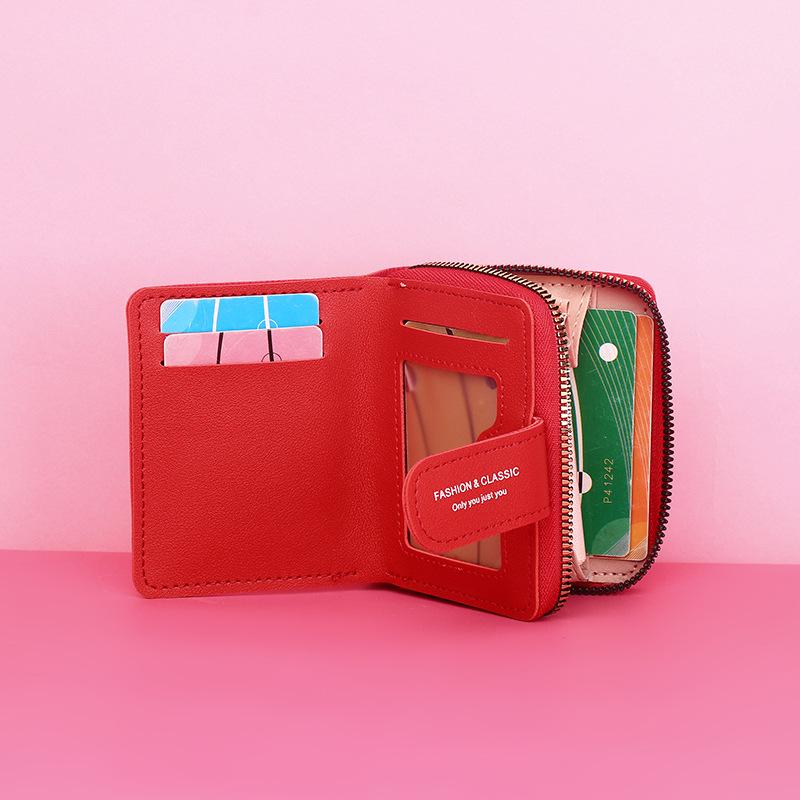 2025 Špičková dámská vyšívaná peněženka se srdíčkem a držitelka karet