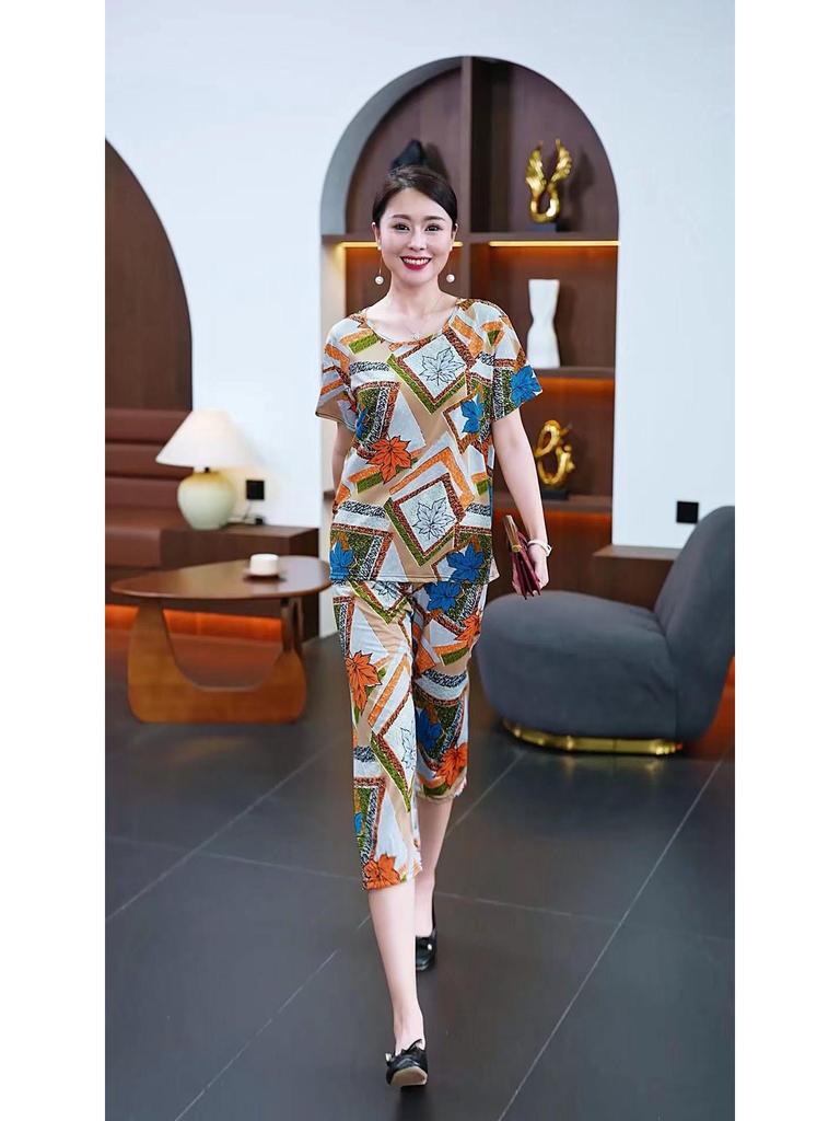 Ice Silk Summer Fashion Suit for Elderly Women - Short Sleeve Grandma's Casual Attire