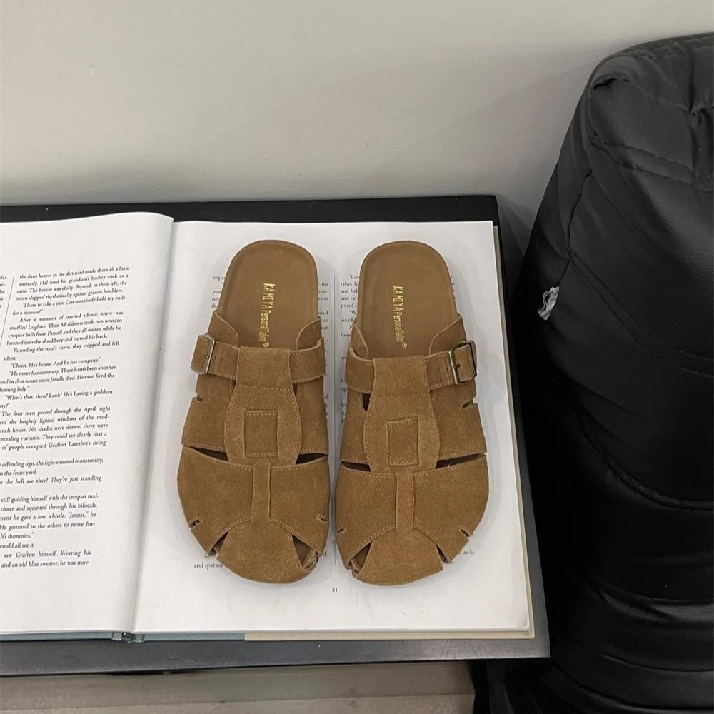 2025 new French small man with pointed head inner height increase thick heel single shoes women's shallow mouth one-word buckle Mary Jane women's shoe