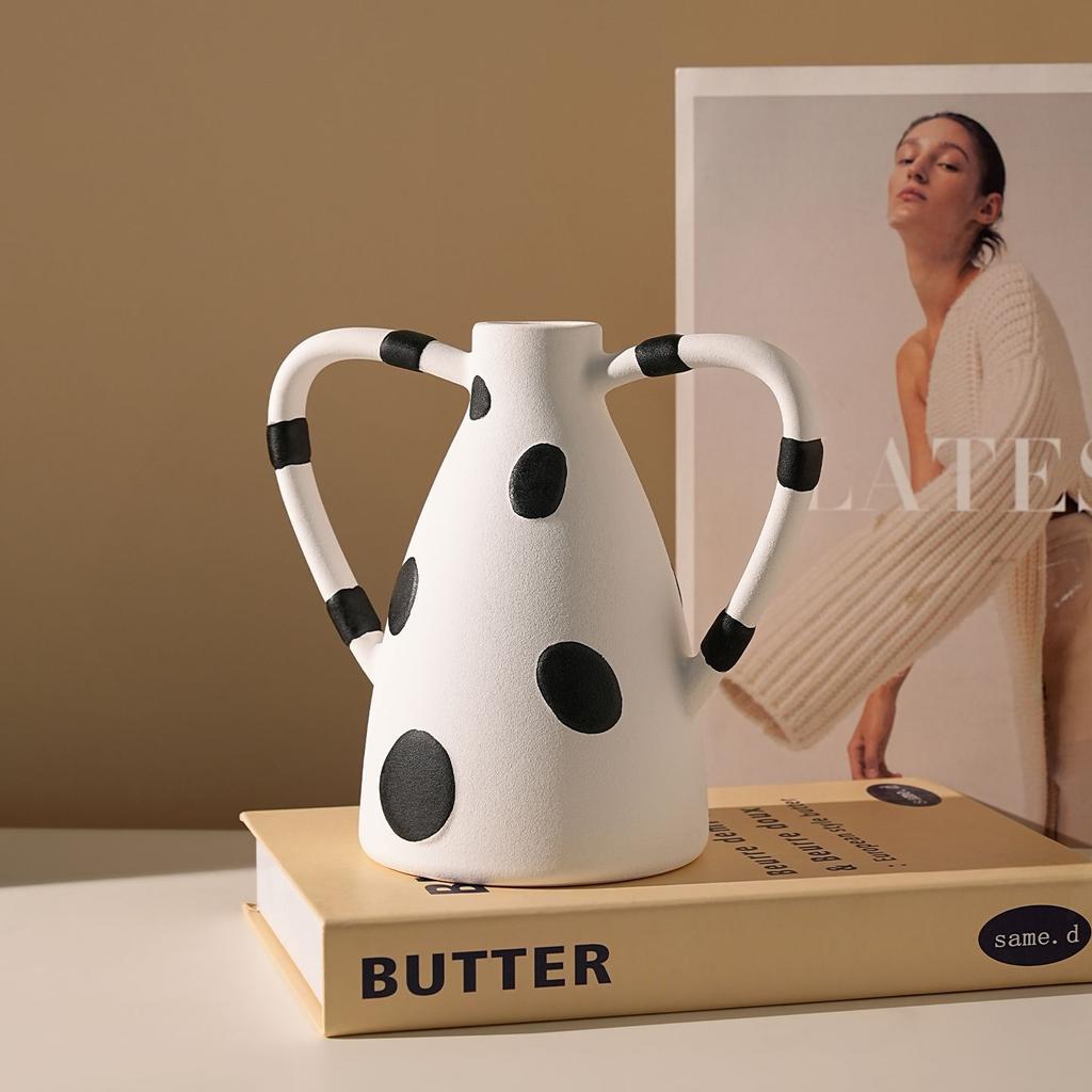 Ceramic Vase Black and White Dots Flower Vase Geometric Stripes Abstract Handle Flower Arrangement Pot Home Decoration