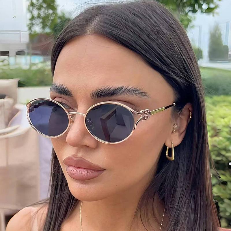 Women's sunglasses, men's and women's fashion round-frame metal sunglasses