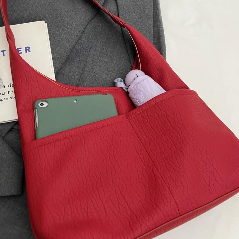 Unikátní dámská taška přes rameno  velká kapacita  podzimní a zimní móda měkká kůže crossbody ženská taška