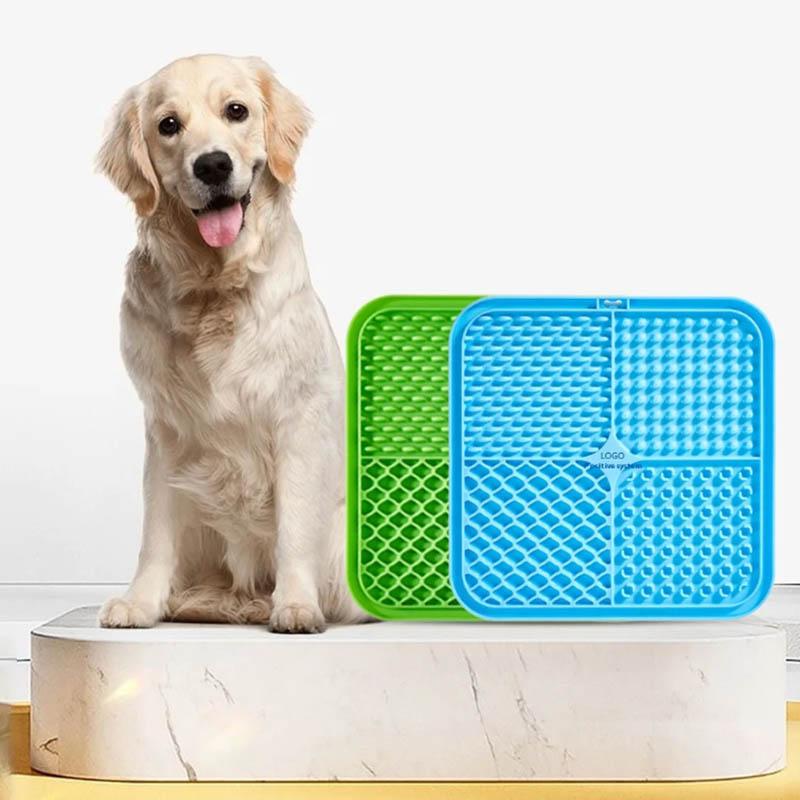 Food grade silicone pet dog and cat anti-choking slow eating tableware tray licking mat licking plate pet yogurt placemat