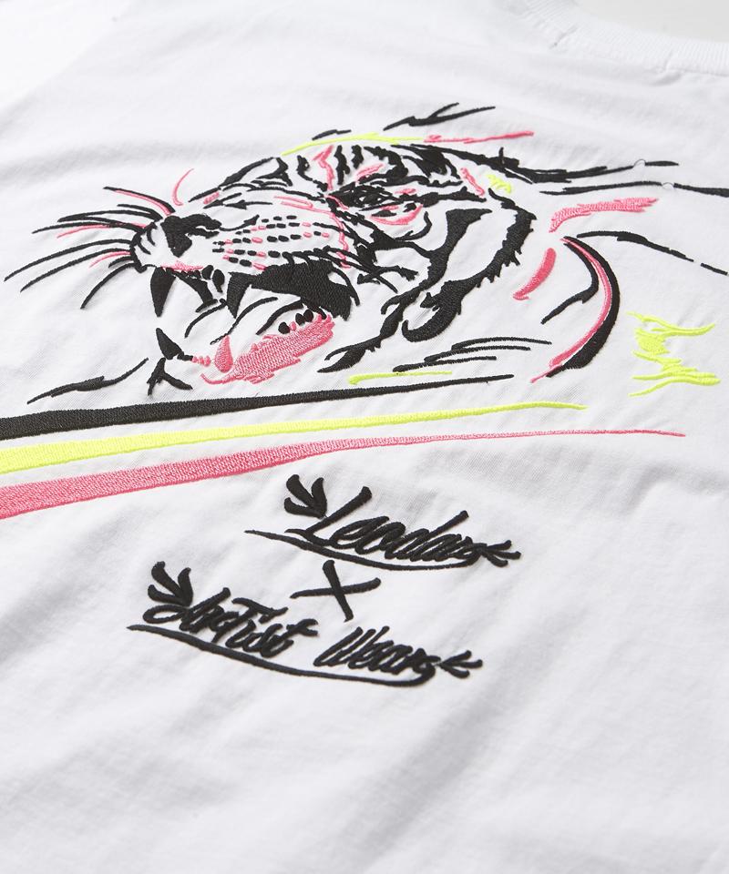 ARTISTWEAR [Atw X Leodav] Tiger Embroidered Oversized Short Sleeve T-Shirt_Wh