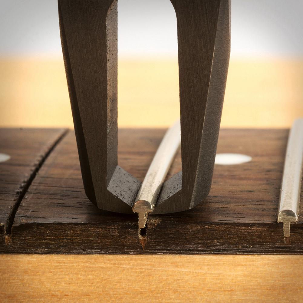 Guitar Plier Flat Head Guitar Fret Puller Tool Fret Removal Pliers Fret Wire Pliers for Acoustic Eelectric Guitar Bass