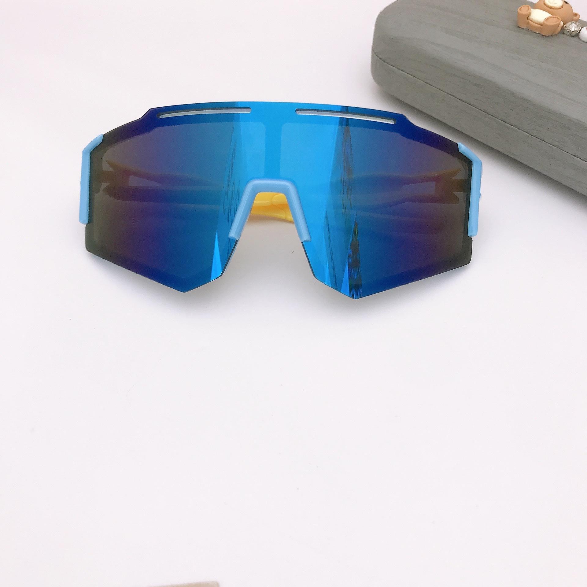 

Модные детские солнцезащитные очки для активного отдыха, цветные велосипедные солнцезащитные очки для мальчиков и девочек, цельные спортивные очки