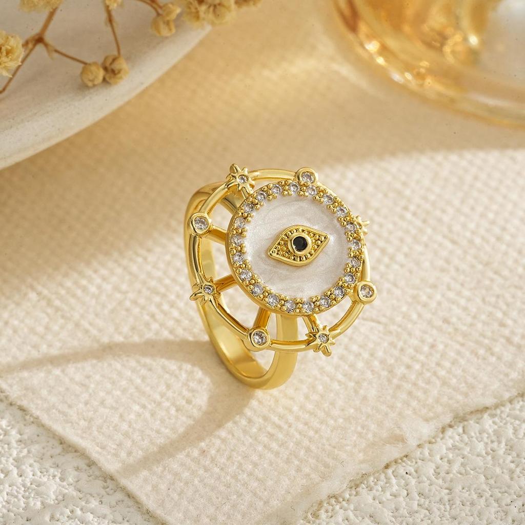 European Hot Sale Demon Eye Rotating Zirconia Ring: Women's Versatile Luxury Style