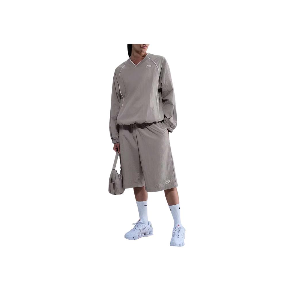 Nike Sportswear Windrunner Soft Skin V-Neck Sweatshirt Women sweatshirt IM7448-009