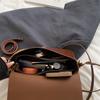 IELGY Retro Niche Fashion Bag Trendy All-Match Small Square Bag Casual Portable Messenger Bag