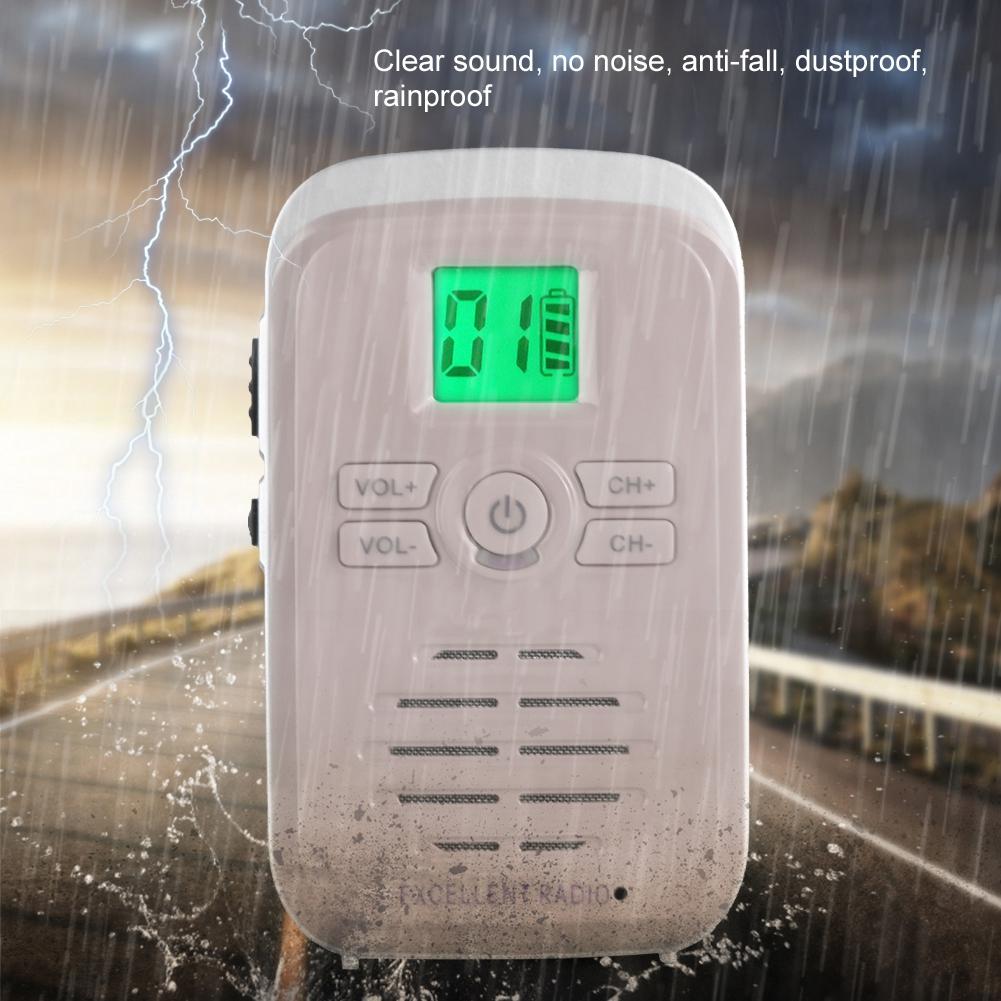 Q3 FM ABS Mini Wireless Walkie Talkie  400-470MHZ Waterproof Ultra Thin 2-Way Radio(Golden )