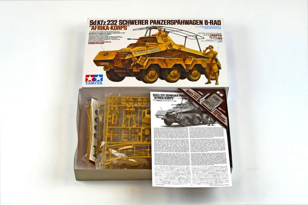 Tamiya Military Miniature Series Deutsches 8-Rad-Panzerfahrzeug Afrikakorps Plastikmodell 35297 1/35 Nr. 297 Sd.Kfz.232