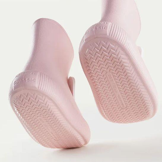 Botas de chuva infantis à prova d'água para meninos e meninas, sapatos de borracha antiderrapantes, botas de chuva para bebês, sapatos de chuva fofos de desenho animado