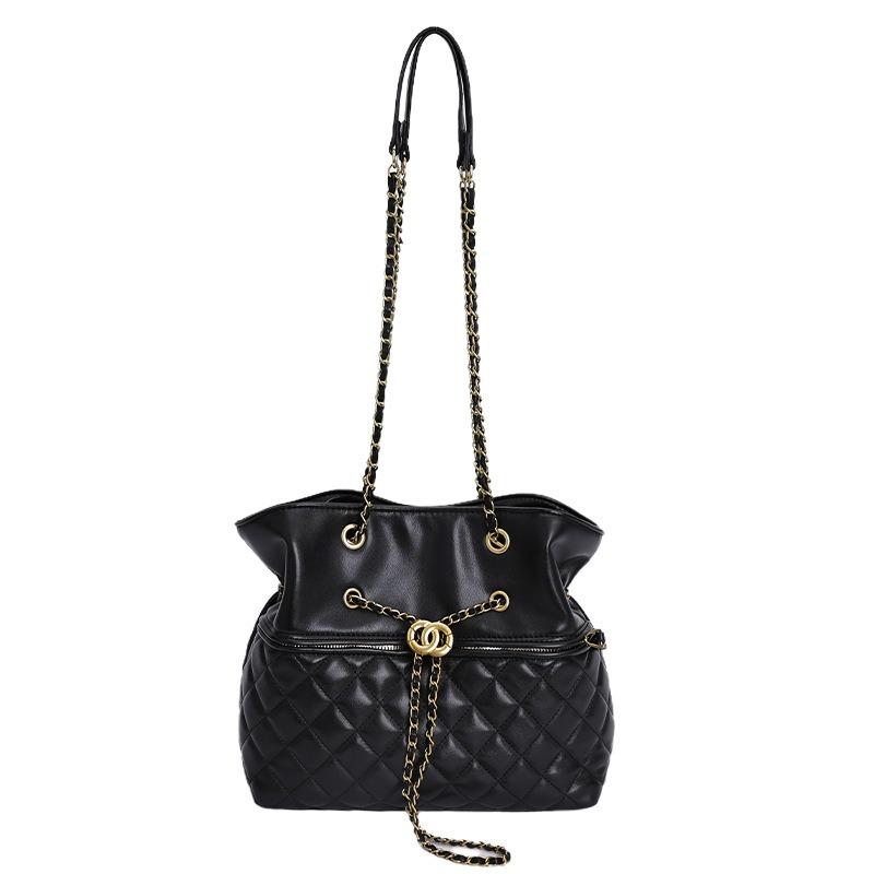 Autumn and Winter New Rhombus Armpit Bag Chain Large Capacity Crossbody Shoulder Women's Bag Drawstring Tote Bag Tide