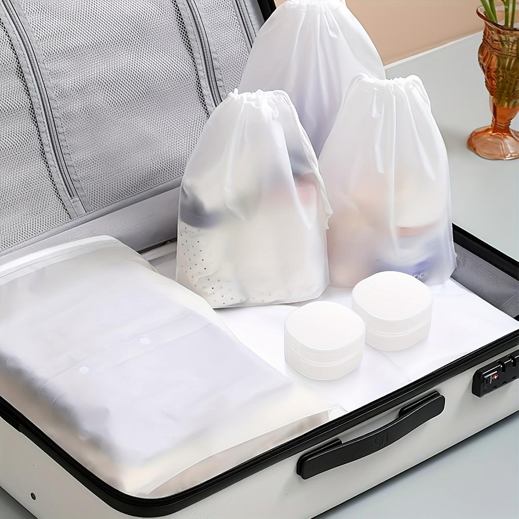 Transparent Plastic Round Holder - Portable Cosmetic Pad & Makeup Remover Organizer, Sealed Travel Design for Brushes, Balls