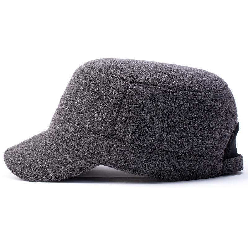 Unisex Winter Large Size Military Hats Men Big Head Full Sealed Warm Earflap Cap For Dad Outdoor Flat Top Hat 56-59Cm 60-65Cm
