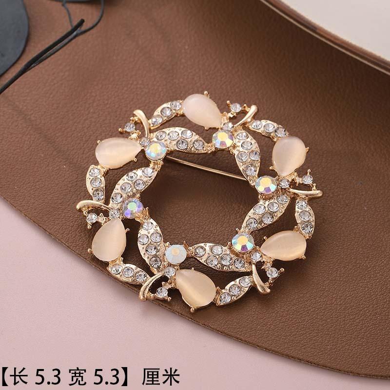 Brooch Premium Niche Accessories Versatile Creative Women's Collar Pin Diamond Anti-light Temperament Corsage
