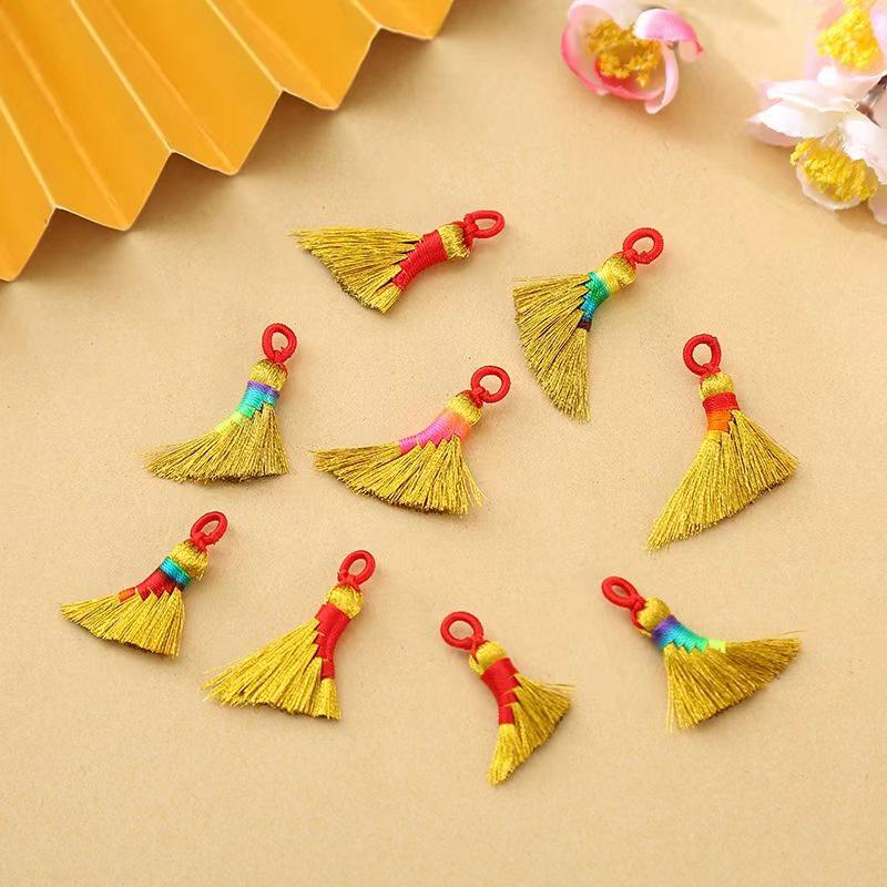Handmade  Ji  Character Broom Pendant - Dragon Boat Festival & Housewarming Gift Keychain