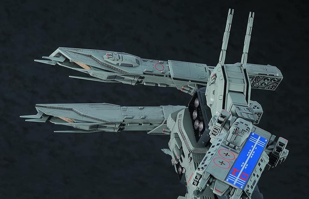 Hasegawa Super Dimension Fortress Macross Do You Remember Love Macross Ship Strong Attack Type Movie Version Scale Plastic Model MC06 SDF-1 1/4000