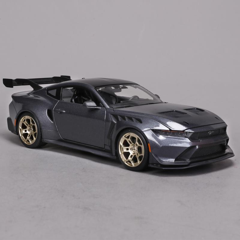 

New Stock Maisto 1:18 2025 Ford Mustang Gtd Series Simulation Alloy Car Model Customized Children S Toy Collection Gift Ornament