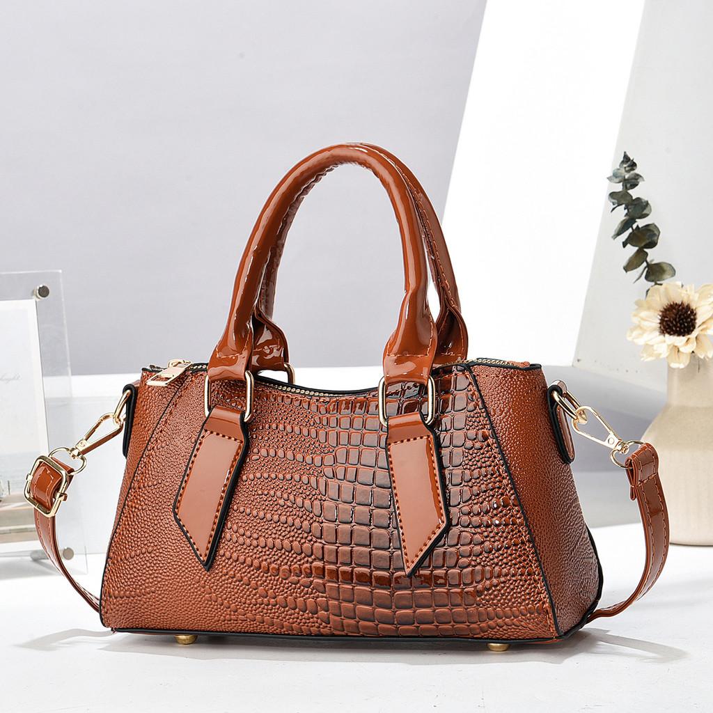 Fashionable Crocodile Textured Pillow Bag Chic Simple Handheld Shoulder Tote