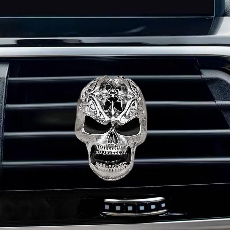 New Skull Style Perfume bottle car Air conditioning outlet perfume car perfume car interior accessories car fragrance
