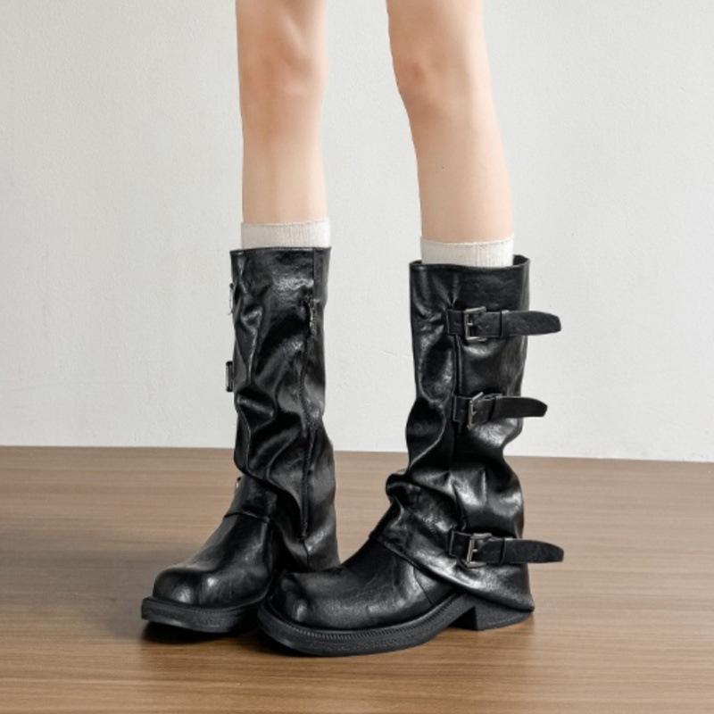 

2025 new Maillard mid-tube Martin boots women s retro British inner height-increasing thick heel pleated stacked pants tube short boots 40