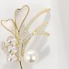 Bo Xin Yun Luxury Shell Flower Brooch with Zircon and Pearl - Elegant Pin for Clothing & Gifts.