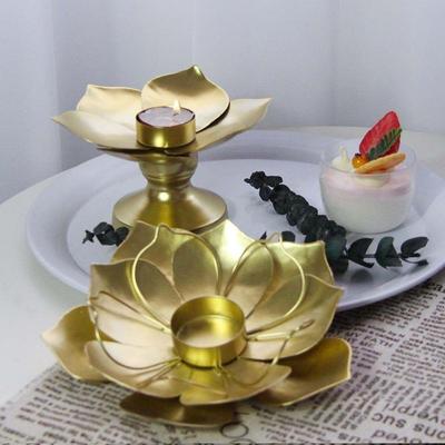 Classic Rust-proof Lotus Flower Tealight Holder Exquisite Stable Gold Candlestick Stand Unique Desktop Candle Cup Festive Decor