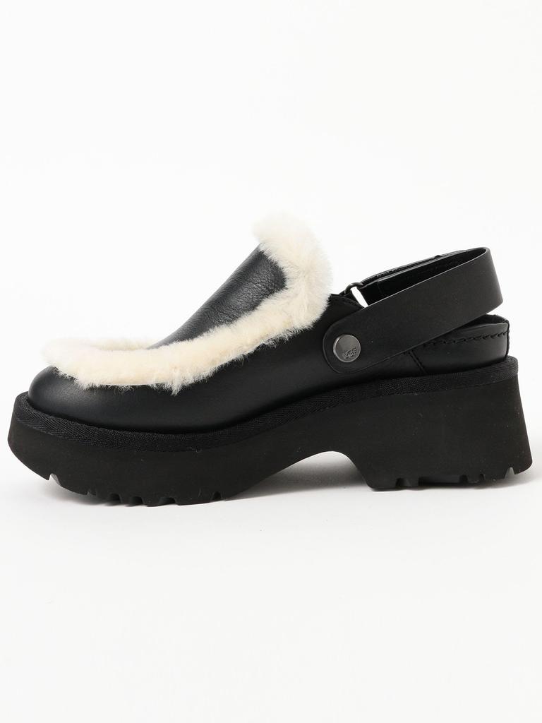 Ray Beams UGG(R) Esmee Leather Clog, Women's, Black, Size 6